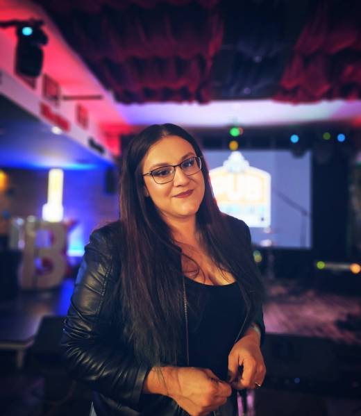 {"remix_data":[],"remix_entry_point":"challenges","source_tags":["local"],"origin":"unknown","total_draw_time":0,"total_draw_actions":0,"layers_used":0,"brushes_used":0,"photos_added":0,"total_editor_actions":{},"tools_used":{"beautify":1,"effects":1},"is_sticker":false,"edited_since_last_sticker_save":true,"containsFTESticker":false}